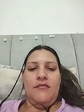 Mia Hampton online show from July 22, 2026, 3:31 am