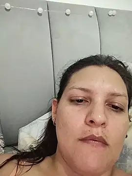 Mia Hampton online show from July 22, 2026, 7:27 pm