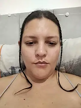Mia Hampton online show from July 23, 2026, 8:07 pm