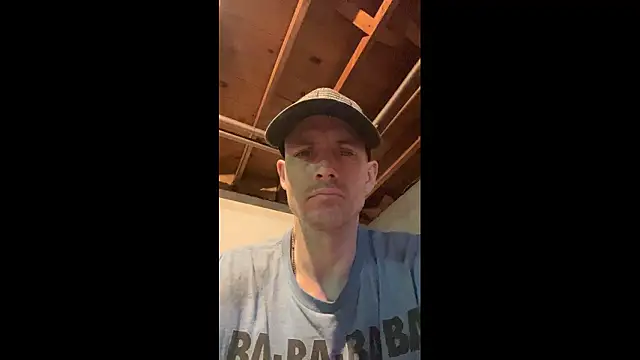 Snapshot of KBONE36 chatting on February 20, 2026, 7:54 am KBONE36 online show from February 20, 2026, 7:54 am