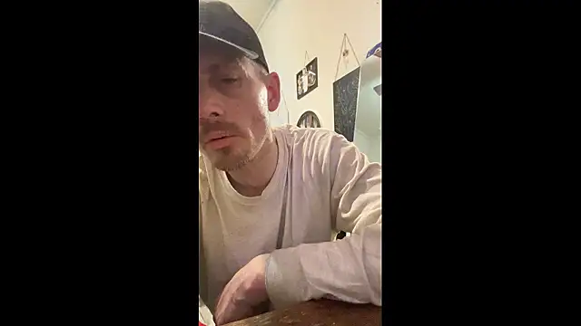 Snapshot of KBONE36 chatting on March 18, 2026, 5:43 am KBONE36 online show from March 18, 2026, 5:43 am