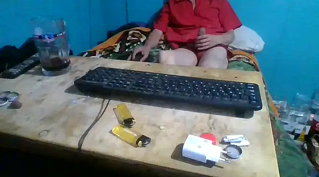 Snapshot of malekon76 chatting on December 21, 2024, 12:16 pm malekon76 online show from December 21, 2024, 12:16 pm