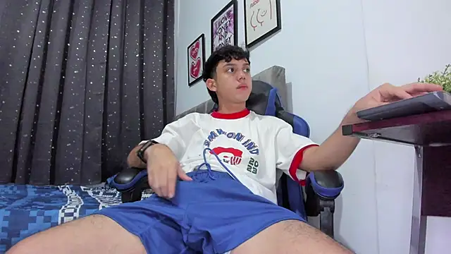 The skinnyguys online show from November 2, 2025, 10:56 pm