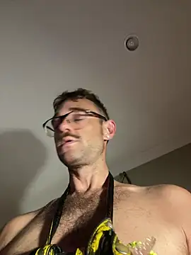 MaxSpadeErotica online show from August 2, 2026, 1:53 pm