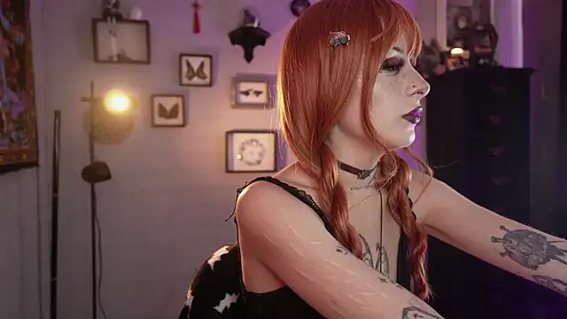 insania 9999  online show from April 7, 2026, 4:51 pm