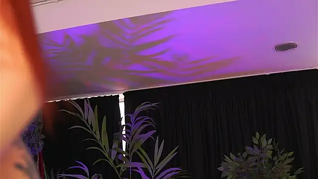 HotSkinnyX online show from February 17, 2025, 6:20 am