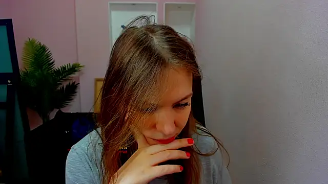 Persephoni online show from October 19, 2025, 10:27 am