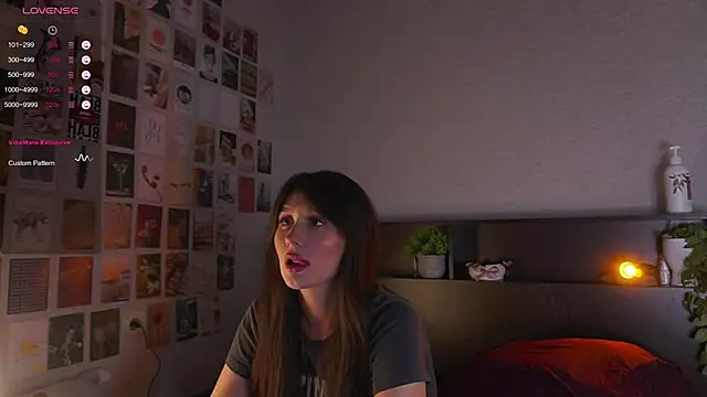 Snapshot of itssophiie chatting on September 19, 2025, 6:30 pm itssophiie online show from September 19, 2025, 6:30 pm