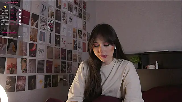 Snapshot of itssophiie chatting on October 17, 2025, 10:45 pm itssophiie online show from October 17, 2025, 10:45 pm