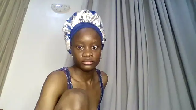 Snapshot of sweet_sassy_ chatting on March 7, 2026, 2:30 am sweet sassy online show from March 7, 2026, 2:30 am