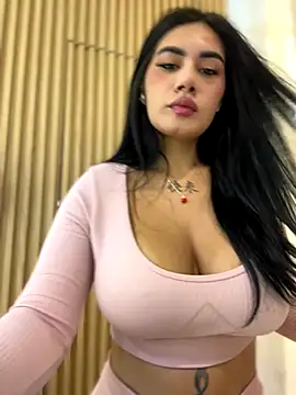 Snapshot of clarachanelricek chatting on October 18, 2025, 8:09 pm clarachanelricek online show from October 18, 2025, 8:09 pm