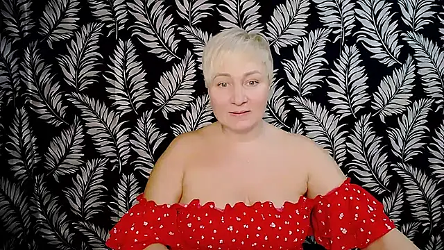 Snapshot of Olivia_playful chatting on December 20, 2024, 12:27 pm Olivia playful online show from December 20, 2024, 12:27 pm