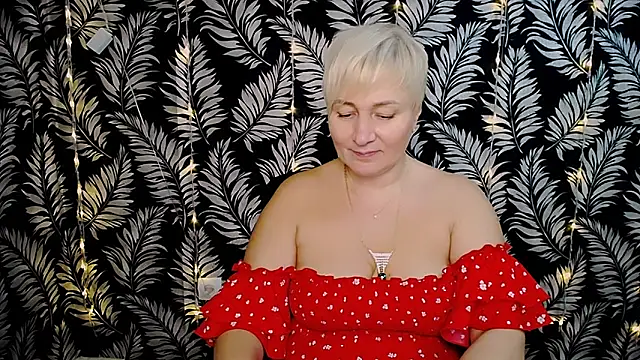Snapshot of Olivia_playful chatting on December 27, 2024, 2:54 pm Olivia playful online show from December 27, 2024, 2:54 pm
