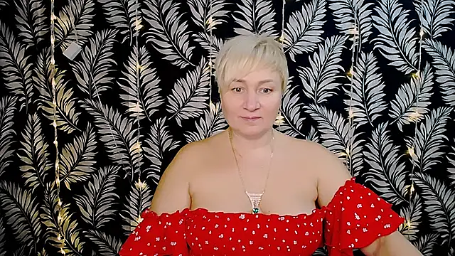 Snapshot of Olivia_playful chatting on January 3, 2025, 12:30 pm Olivia playful online show from January 3, 2025, 12:30 pm
