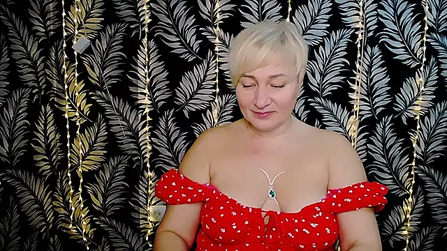 Snapshot of Olivia_playful chatting on February 7, 2025, 12:06 pm Olivia playful online show from February 7, 2025, 12:06 pm