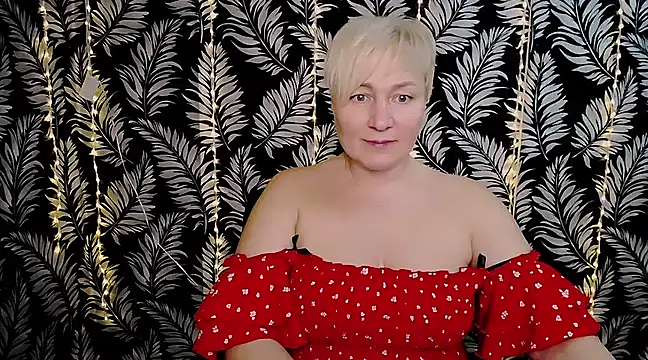 Snapshot of Olivia_playful chatting on February 28, 2025, 3:37 pm Olivia playful online show from February 28, 2025, 3:37 pm