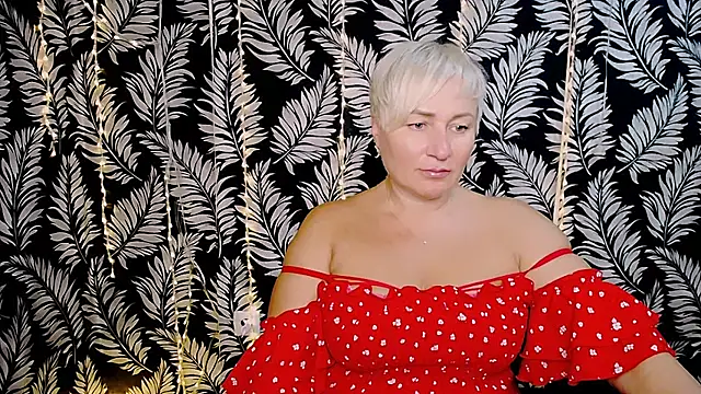 Snapshot of Olivia_playful chatting on October 12, 2025, 11:20 am Olivia playful online show from October 12, 2025, 11:20 am