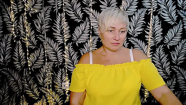 Snapshot of Olivia_playful chatting on October 14, 2025, 11:22 am Olivia playful online show from October 14, 2025, 11:22 am