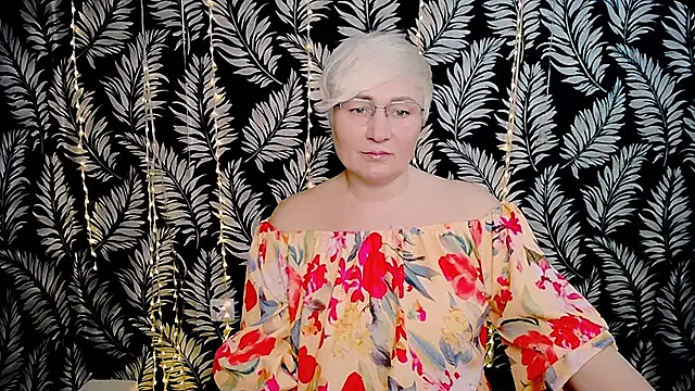 Olivia playful online show from March 6, 2026, 12:45 pm