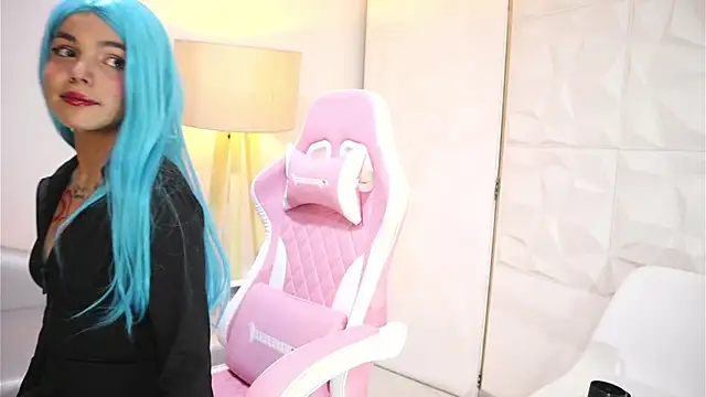 Snapshot of dianebleu chatting on November 5, 2025, 4:34 am dianebleu online show from November 5, 2025, 4:34 am