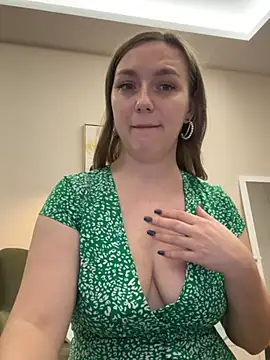 Snapshot of Janeee chatting on January 4, 2025, 12:59 pm Janeee online show from January 4, 2025, 12:59 pm