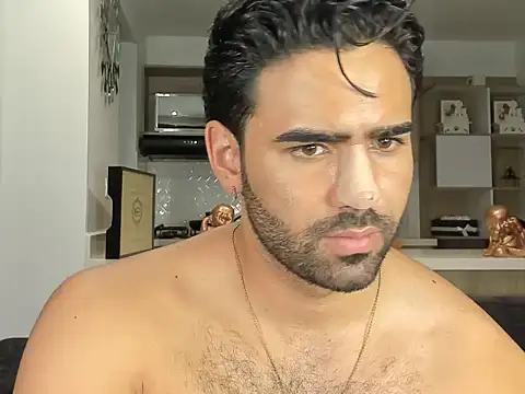 BradleySmithx online show from January 17, 2025, 5:42 am