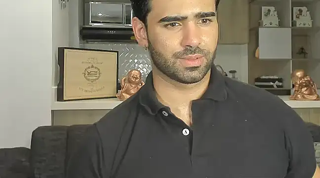 BradleySmithx online show from January 25, 2025, 11:43 pm