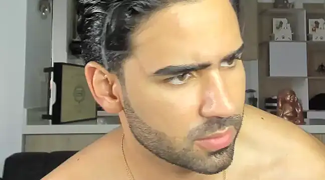 BradleySmithx online show from February 2, 2025, 10:49 pm