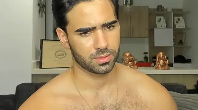 BradleySmithx online show from February 4, 2025, 5:42 am