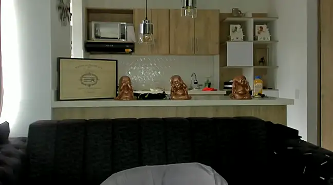 BradleySmithx online show from February 21, 2025, 9:43 pm