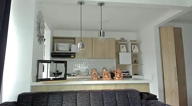 BradleySmithx online show from February 27, 2025, 10:09 pm