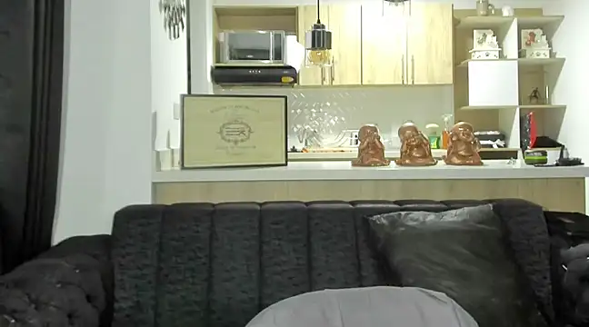 BradleySmithx online show from February 28, 2025, 11:23 pm