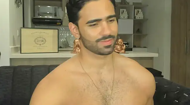 BradleySmithx online show from March 5, 2025, 5:29 am