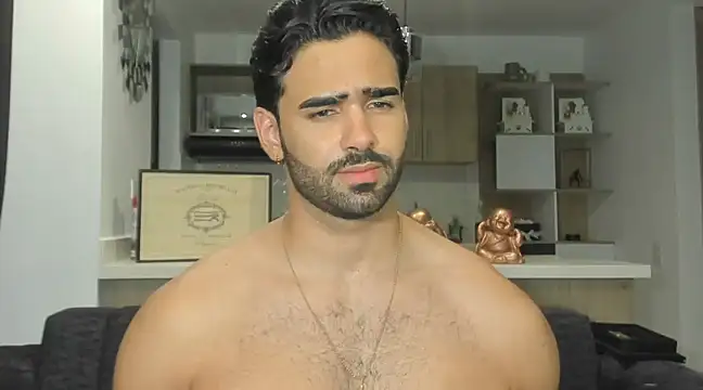 BradleySmithx online show from March 6, 2025, 1:37 am