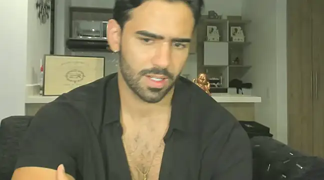 BradleySmithx online show from March 8, 2025, 2:01 am