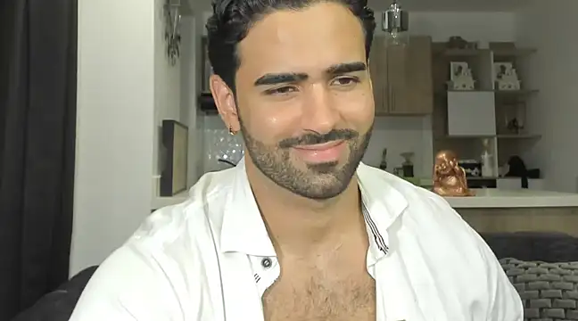 BradleySmithx online show from March 15, 2025, 1:52 am