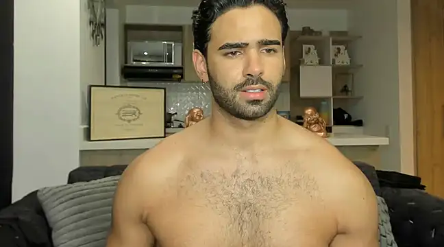 BradleySmithx online show from March 22, 2025, 3:52 am