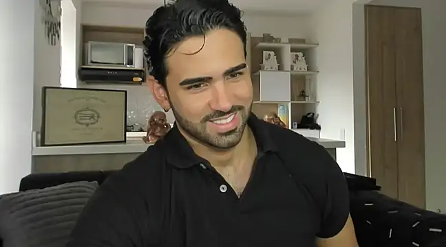 BradleySmithx online show from March 22, 2025, 7:09 pm