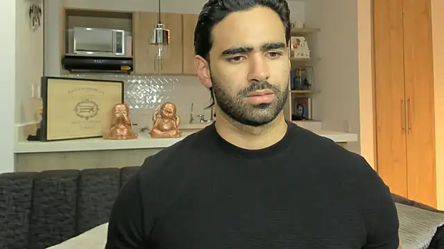 BradleySmithx online show from October 21, 2025, 11:49 pm