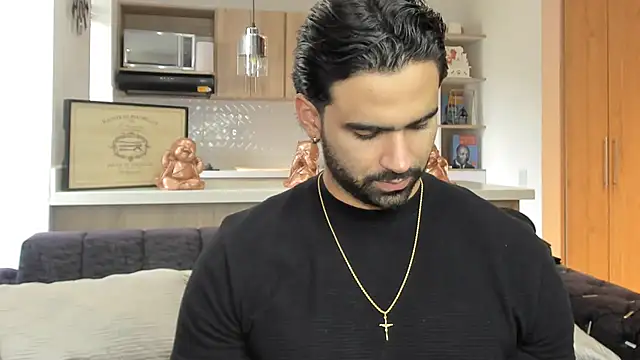 BradleySmithx online show from November 9, 2025, 4:38 pm