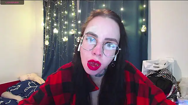 Snapshot of _Sweet_Mary_21 chatting on December 5, 2024, 6:21 am Sweet Mary 21 online show from December 5, 2024, 6:21 am