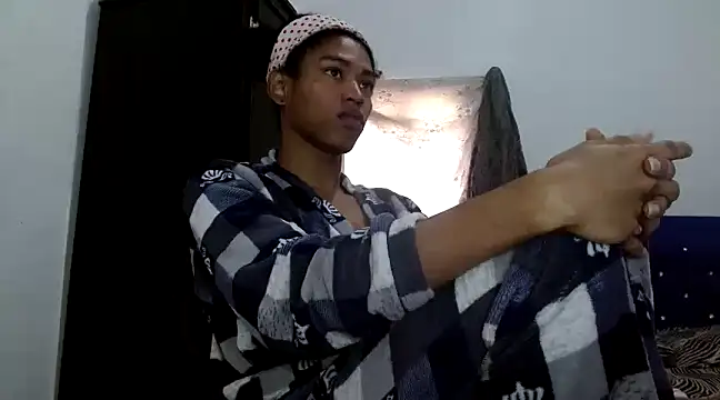 Snapshot of angelamarie1 chatting on December 21, 2024, 4:36 pm angelamarie1 online show from December 21, 2024, 4:36 pm