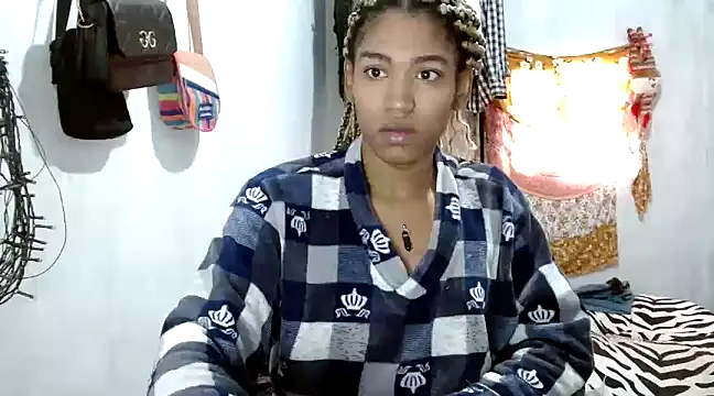 Snapshot of angelamarie1 chatting on January 24, 2025, 12:20 pm angelamarie1 online show from January 24, 2025, 12:20 pm