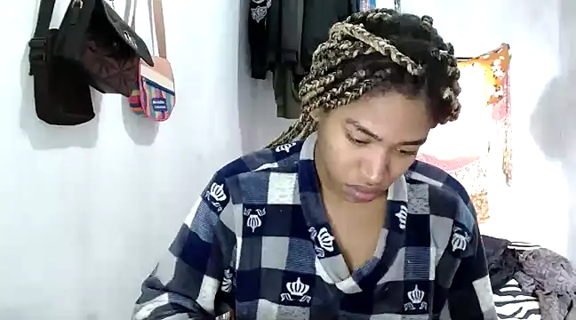 Snapshot of angelamarie1 chatting on February 16, 2025, 2:54 pm angelamarie1 online show from February 16, 2025, 2:54 pm