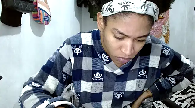 Snapshot of angelamarie1 chatting on March 14, 2025, 11:22 pm angelamarie1 online show from March 14, 2025, 11:22 pm