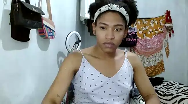 Snapshot of angelamarie1 chatting on March 20, 2025, 11:02 pm angelamarie1 online show from March 20, 2025, 11:02 pm