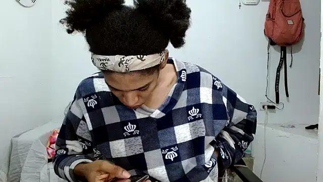 angelamarie1 online show from October 19, 2025, 8:26 am