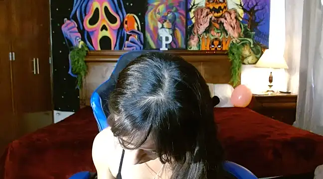 Snapshot of MINI_Petite chatting on January 9, 2025, 11:45 pm MINI Petite online show from January 9, 2025, 11:45 pm