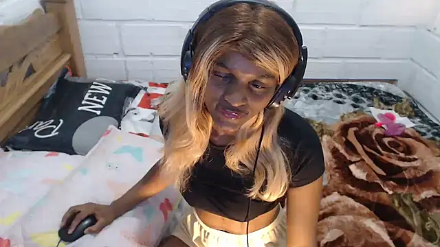 Snapshot of sexyjustin202 chatting on March 11, 2025, 3:59 am sexyjustin202 online show from March 11, 2025, 3:59 am