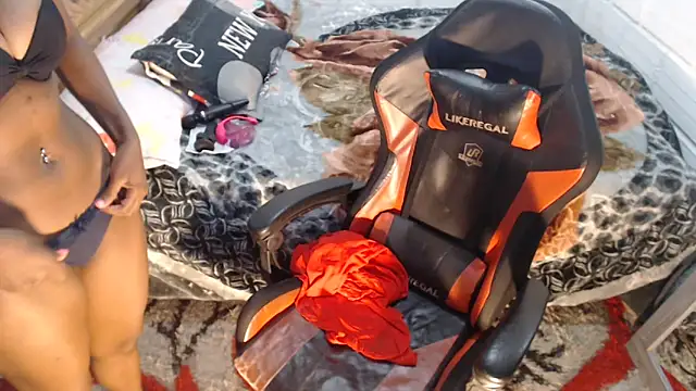 sexyjustin202 online show from October 1, 2025, 2:17 am